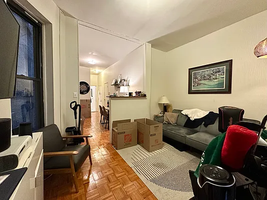 Rented by Corcoran | media 12