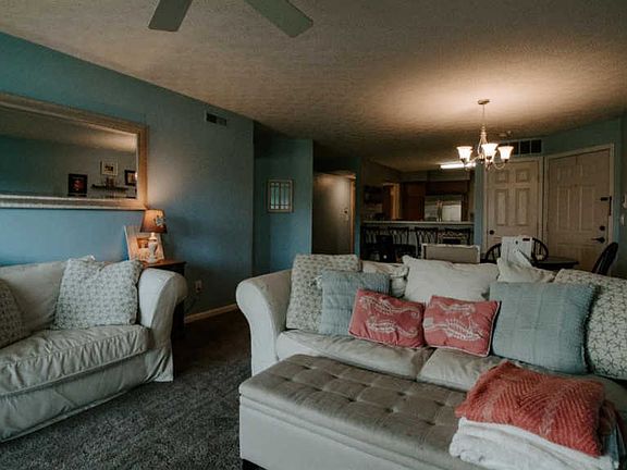 4th image of 7470-102 Waterford Dr