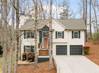7170 Highbrook Cir E, Cumming, GA 30041