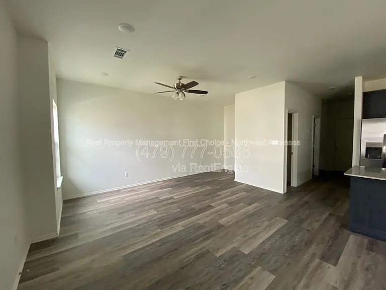 916 S Amarillo Ave #2 — Photo 9