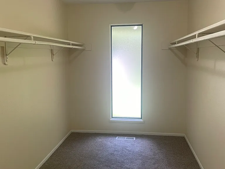 6425 Randall Ct — Photo 27