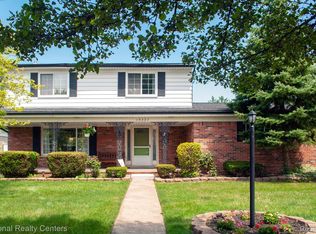 14337 Talbot Dr, Warren, MI 48088