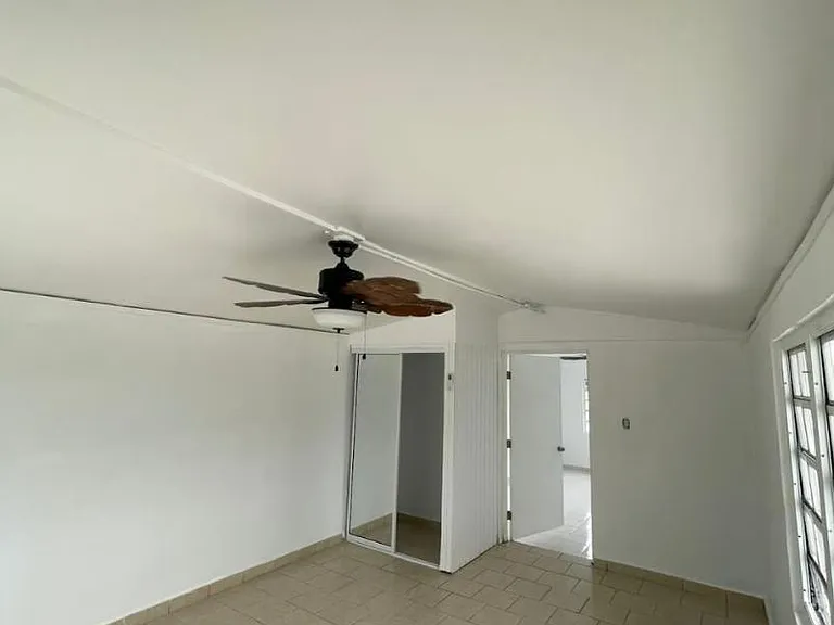 Unit Photo