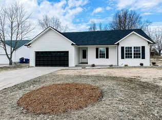 312 E Lake Dr, Edwardsville, IL 62025