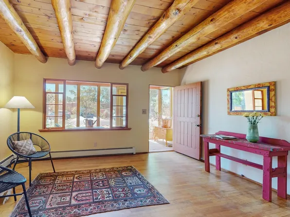 1967 Kiva Rd, Santa Fe, NM 87505