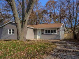 1334 Ebeling Dr, South Bend, IN 46615