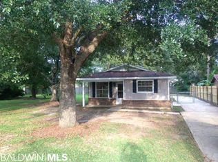 2118 N Oak St, Loxley, AL 36551