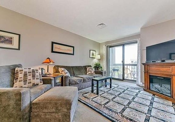 3rd image of 90 Quincy Shore Dr APT 608