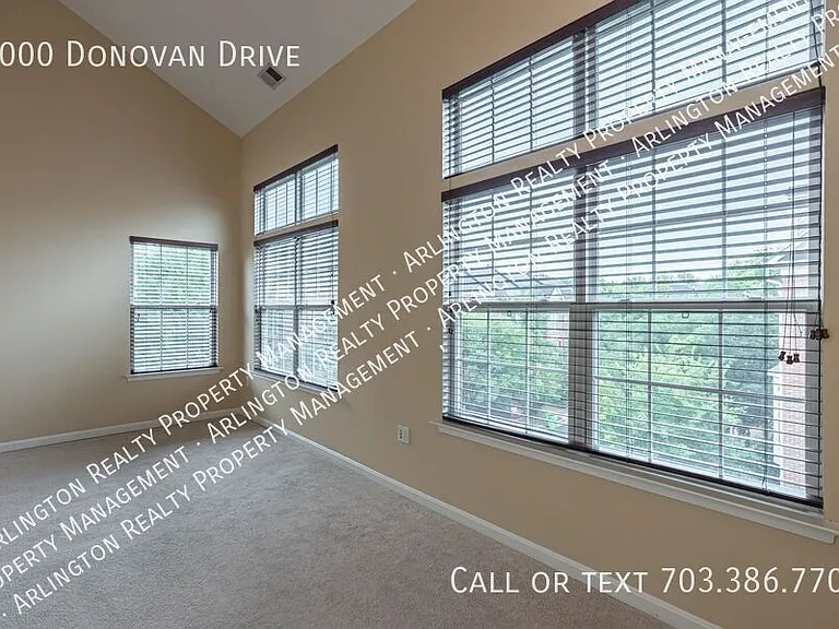 5000 Donovan Dr — Photo 29