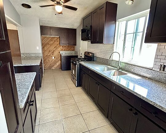 5th image of 8198 Helena Ave