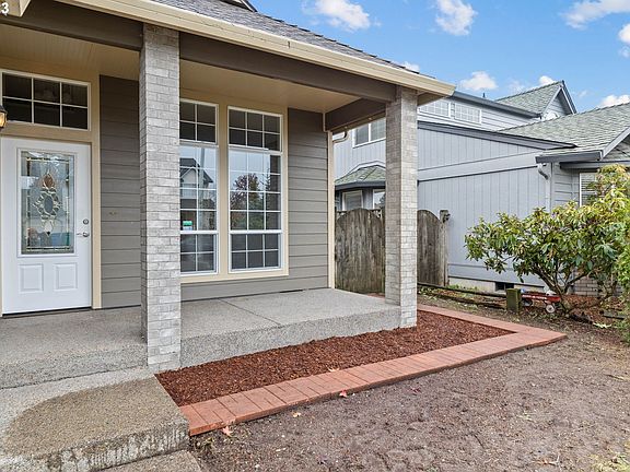 4th image of 16305 NE 12th St