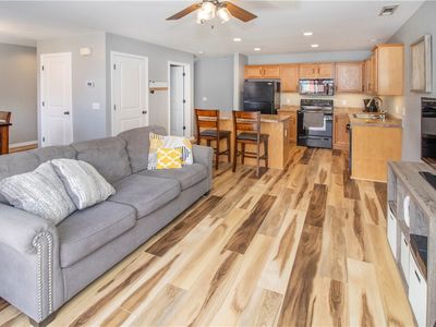 2871 W Redstone Dr, Fayetteville, AR, 72704