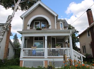 117 N 8th St #1, Watertown, WI 53094