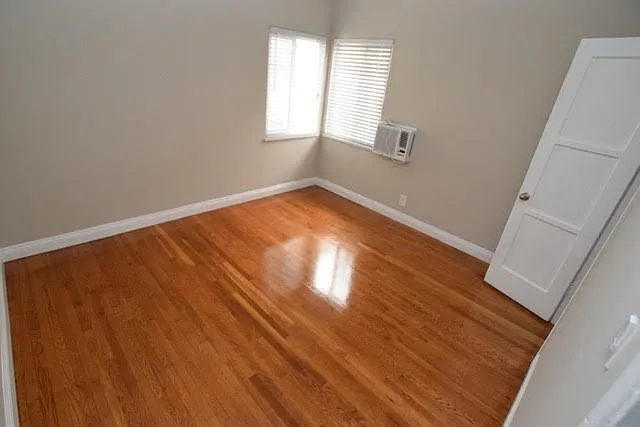 OCC - Palm View Apartments — Photo 17