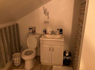 28 Goodrock Rd, Levittown, PA 19057