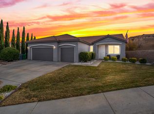 4036 Sunkist St, Palmdale, CA 93551