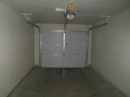 4th image of 900 Yi Dr