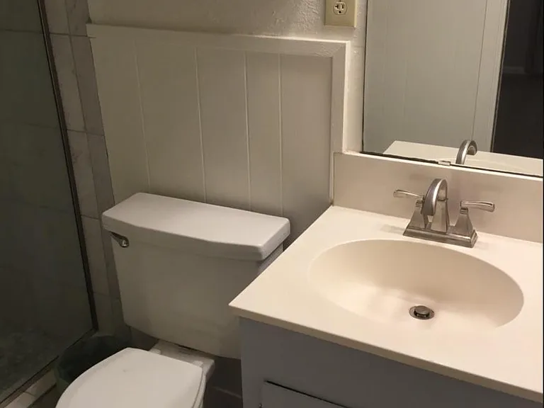 216 Brenda Dr — Photo 6