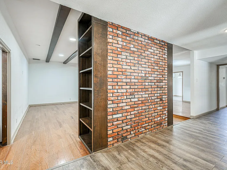 4945 Vista Grande Cir — Photo 14