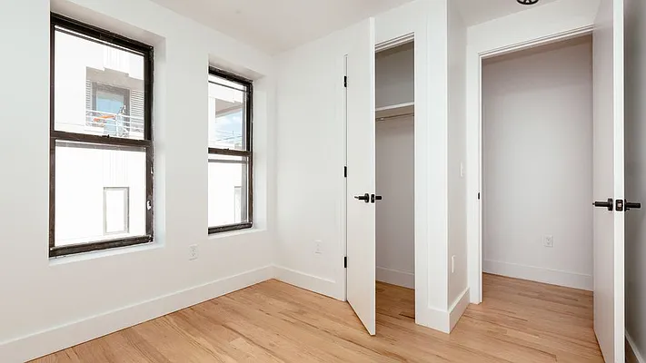 Rented by Nooklyn NYC LLC | media 83