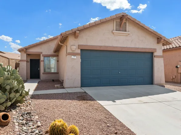 9725 E Stone Circle Ln, Gold Canyon, AZ 85118