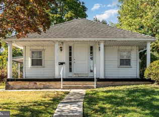 913 Chestnut St, Middletown, PA 17057