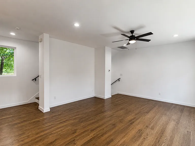 1552 Cosette Dr — Photo 10