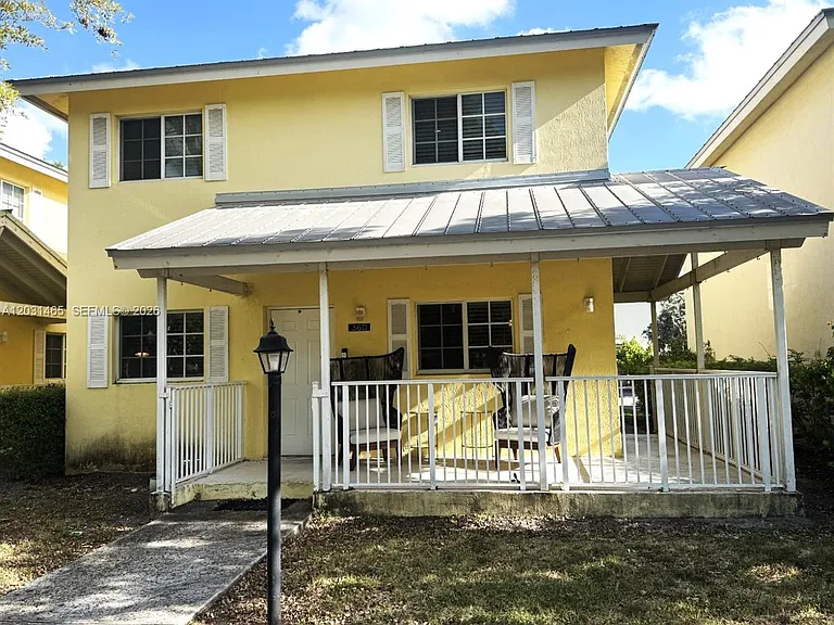360 NW 19th Ter #58 — Photo 1