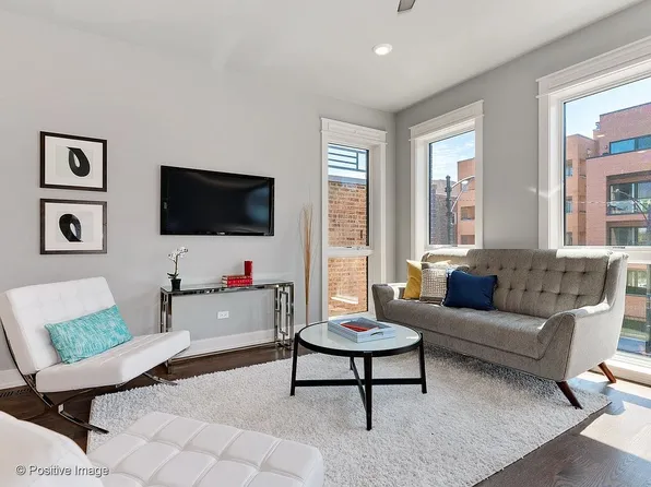 1428 W Grand Ave #2, Chicago, IL 60642