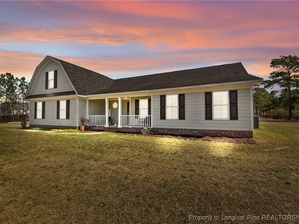 9619 Rockfish Rd, Raeford, NC 28376