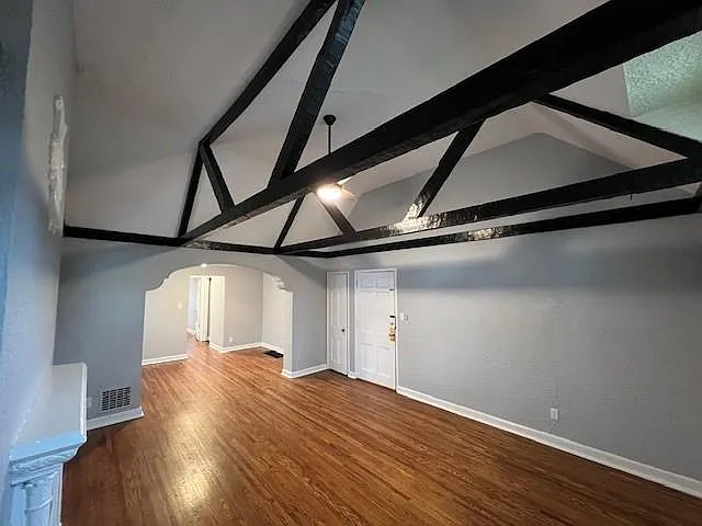 1 bed, 850 sqft, $1,795 — Photo 3