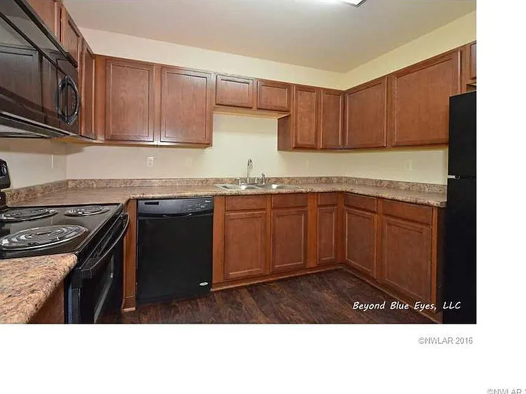 503 Oak Ridge Dr — Photo 6