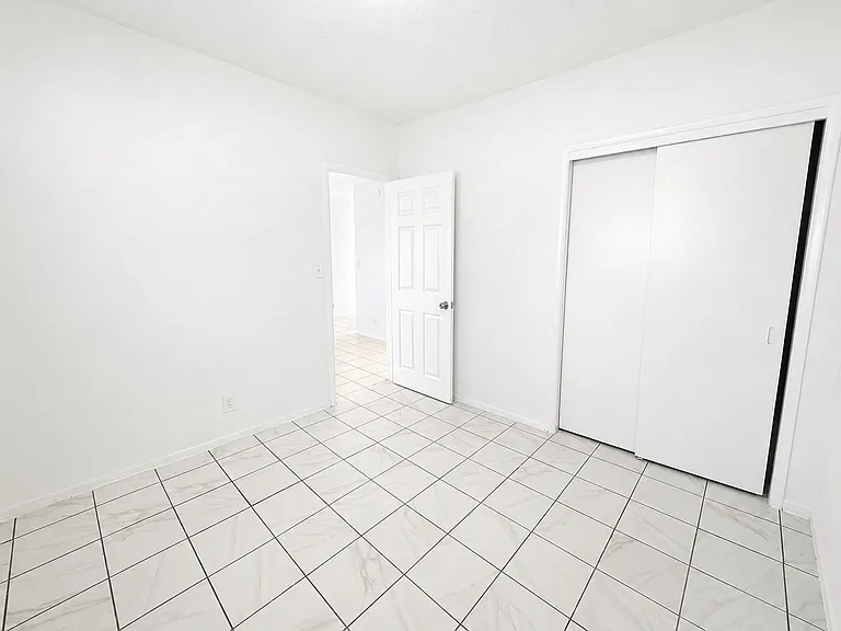 6244 Dewey St — Photo 7
