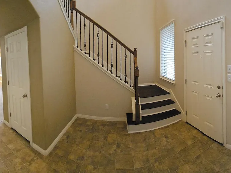 12836 Carillon Way — Photo 4
