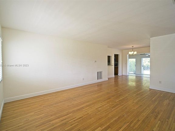 Living & Dining Areas