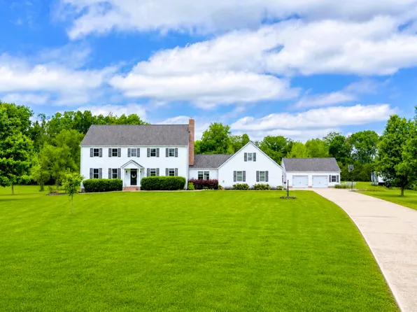 1354 Hickory Trl, Carbondale, IL 62902