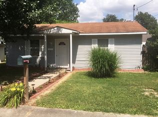 710 N Locust St, Dexter, MO 63841