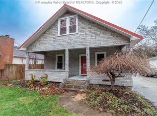 835 Poplar St, Saint Albans, WV 25177