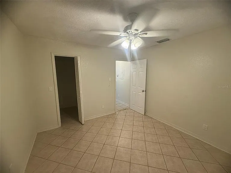 5118 Letitia Ct — Photo 10