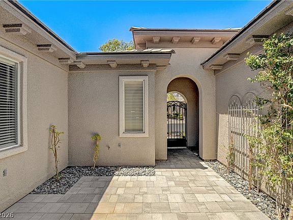 3rd image of 3374 Garden Shower Pl
