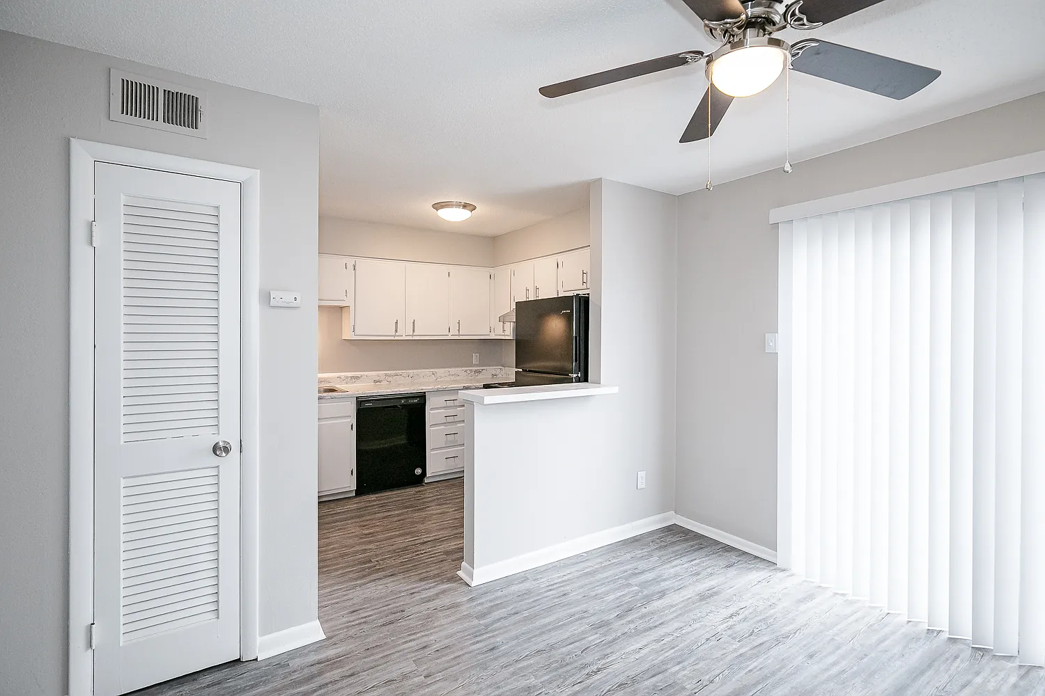 Arbor Pointe at Hillcrest — Photo 1