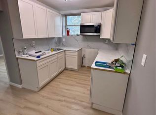 9066 Palisade Plz, Cliffside Park, NJ 07010