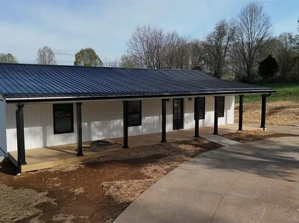 301 Pawley Ln, Rineyville, KY 40162