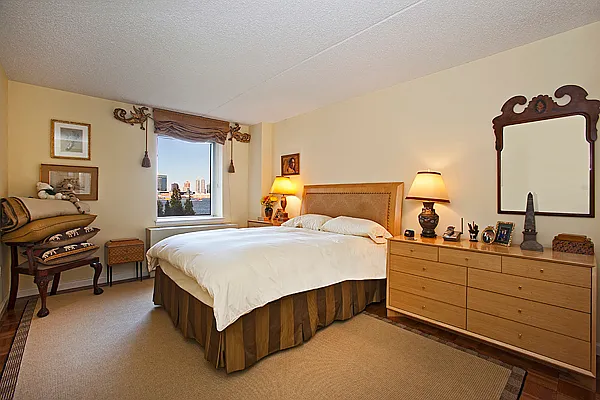 Rented by RY Management Co., Inc | media 20