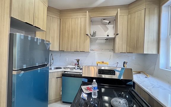 3rd image of 1195 Saint Marks Ave #2