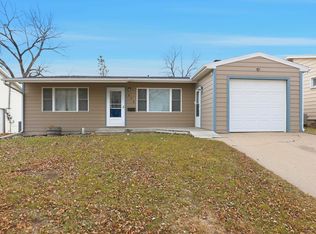 513 E Waterloo St, Rapid City, SD 57701