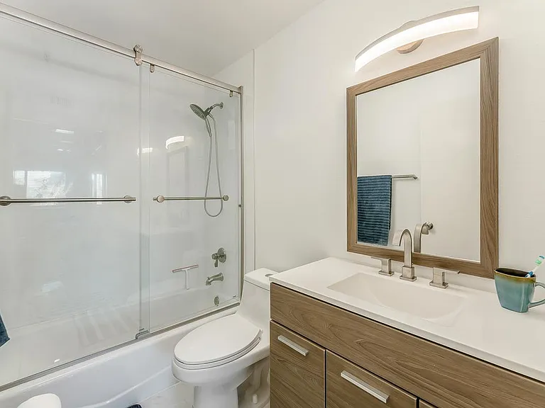 64 N Mar Vista Ave #230 — Photo 15
