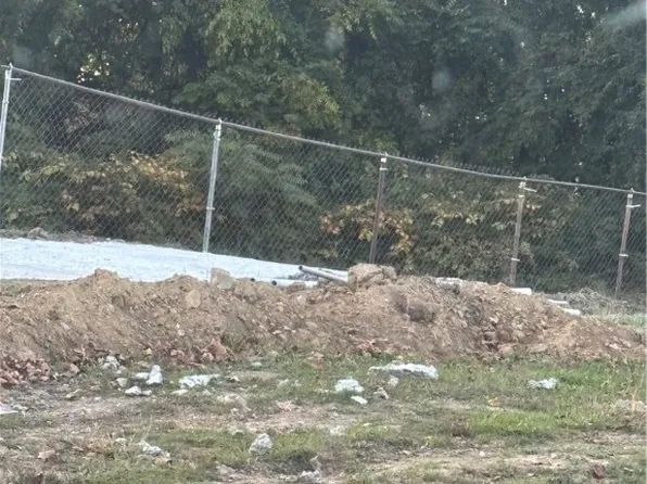 28 W Philadelphia Ave, Youngstown, OH 44507