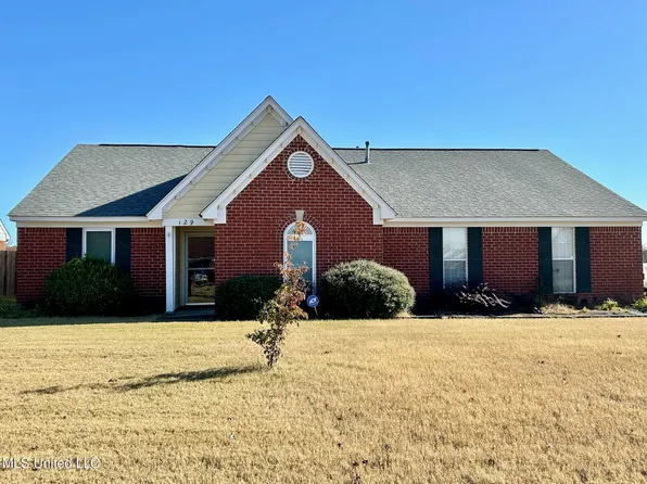 129 Evergreen Dr, Senatobia, MS 38668