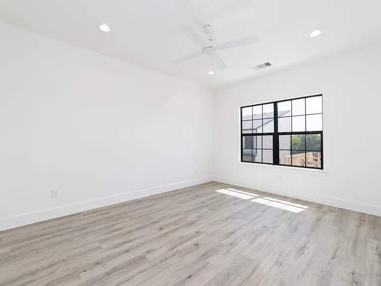 4418 S Kirkwood Rd #11932 — Photo 3
